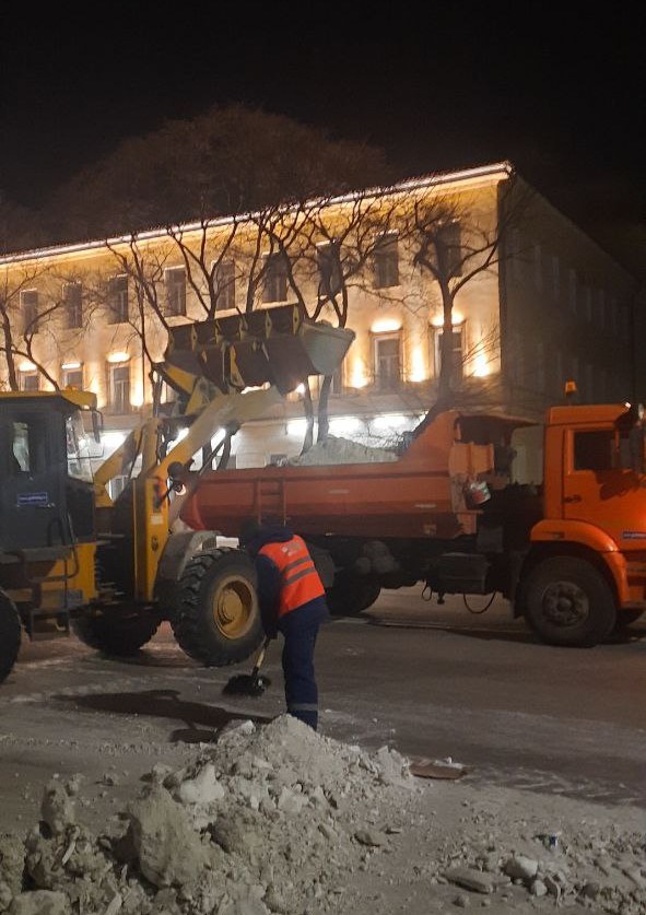 ГСТК привел в порядок «прилотковку» на Ленина ГСТК привел в порядок «прилотковку» на Ленина