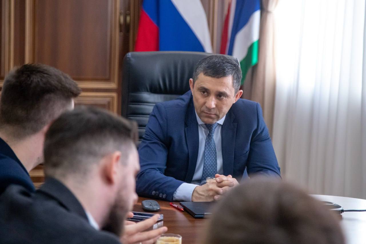 Олег Имамеев: «Мы заинтересованы в том, чтобы центр заработал на полную мощность и стал надежным помощником для жителей нашего города»