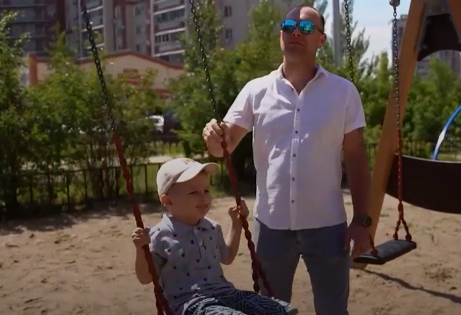 «Детей отсюда не вытащишь»: жители Благовещенска делятся впечатлениями о благоустроенных площадках «Детей отсюда не вытащишь»: жители Благовещенска делятся впечатлениями о благоустроенных площадках