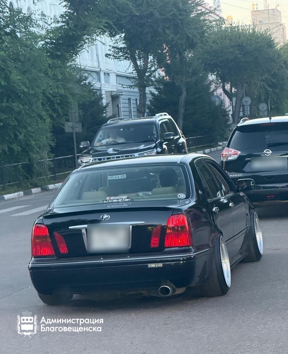 Полный комплект нарушителя: чем обернулась поездка на «кривых» колёсах для благовещенского автолюбителя  Полный комплект нарушителя: чем обернулась поездка на «кривых» колёсах для благовещенского автолюбителя