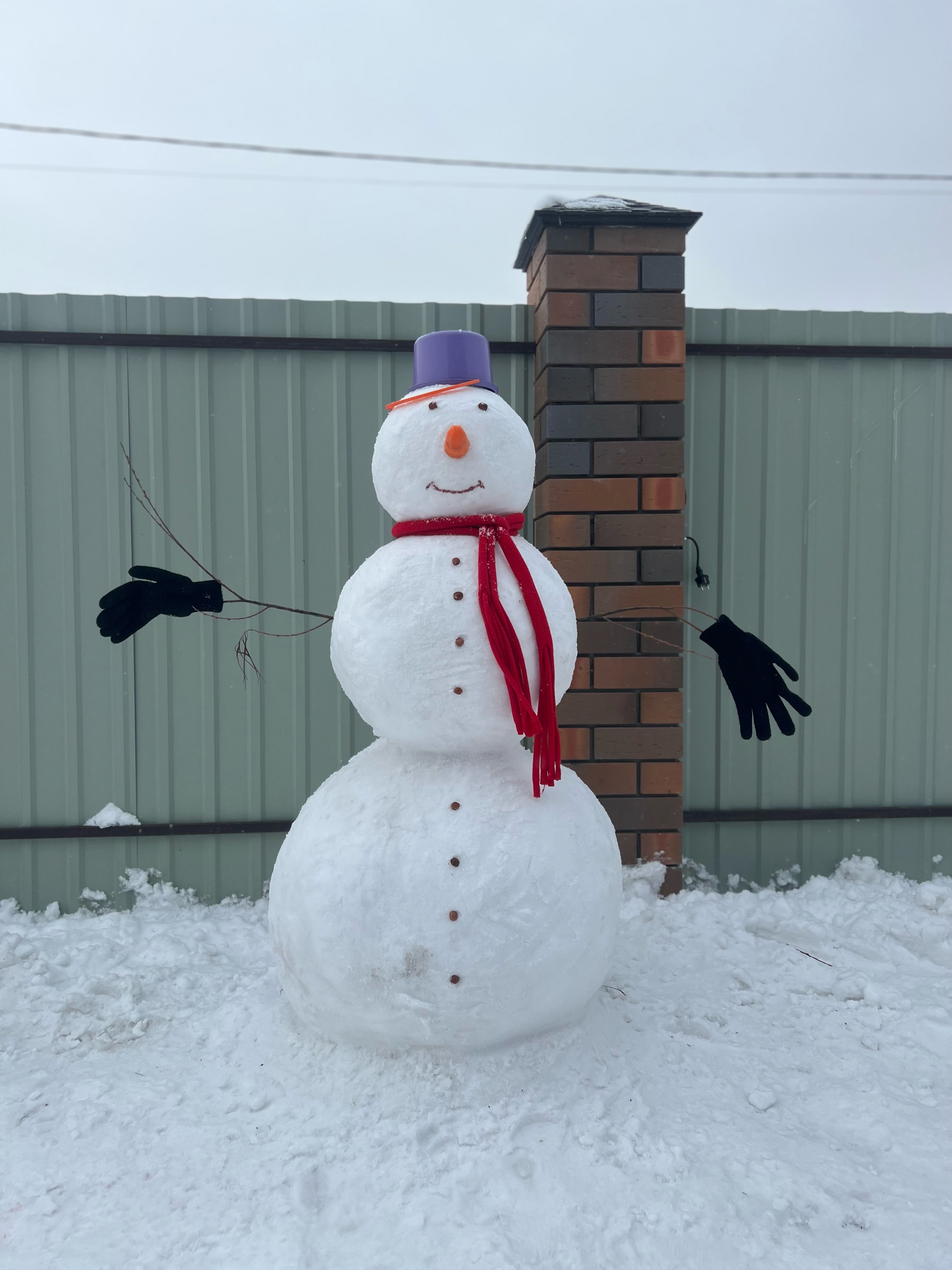 На конкурс для молодых семей «Самый-самый снеговик» уже поступило 10 заявок