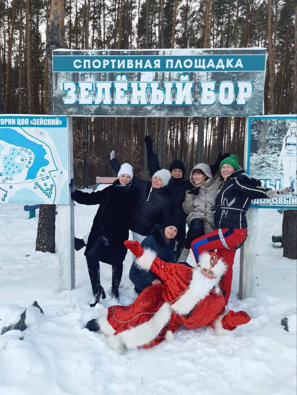 В Благовещенске кассиров и официантов ОКЦ отправили в лес В Благовещенске кассиров и официантов ОКЦ отправили в лес