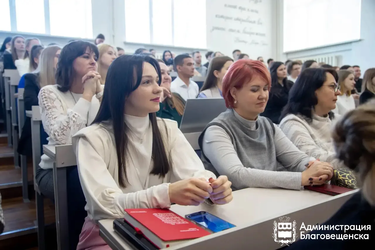Благовещенской молодежи расскажут о плюсах муниципальной службы