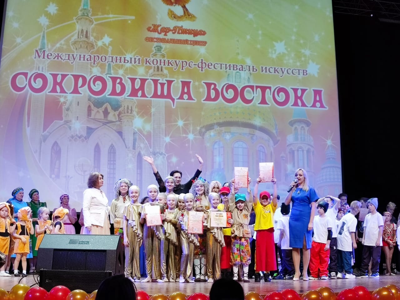 Благовещенские вокалисты и танцоры привезли награды с престижных конкурсов