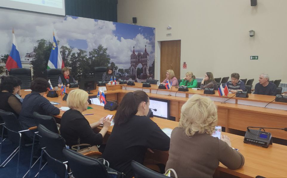 В Благовещенске обучают новых участников Корпоративных программ по укреплению и сохранению здоровья сотрудников на рабочем месте В Благовещенске обучают новых участников Корпоративных программ по укреплению и сохранению здоровья сотрудников на рабочем месте