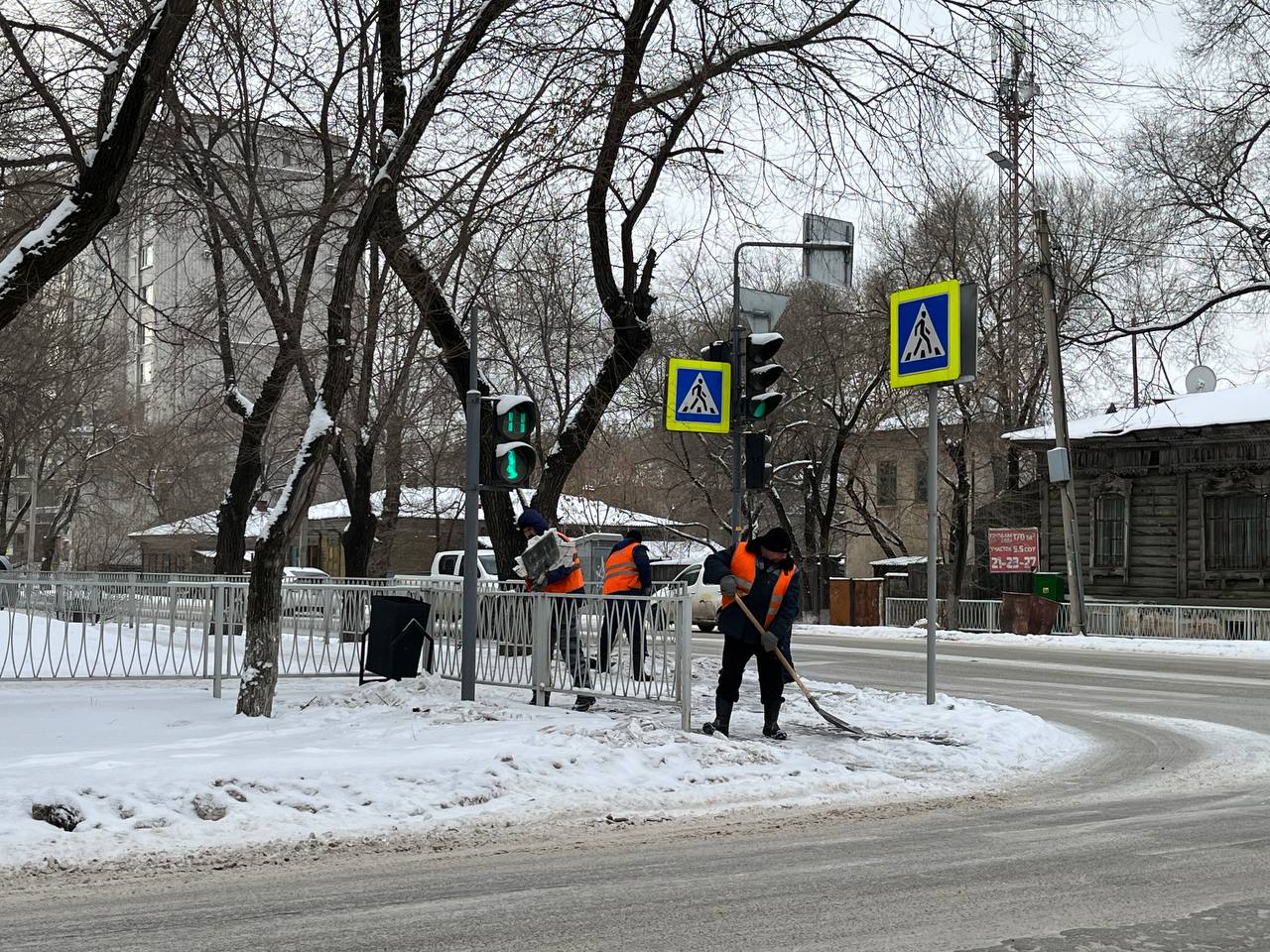 Дополнительные силы привлечены ГСТК на уборку благовещенских дорог Дополнительные силы привлечены ГСТК на уборку благовещенских дорог