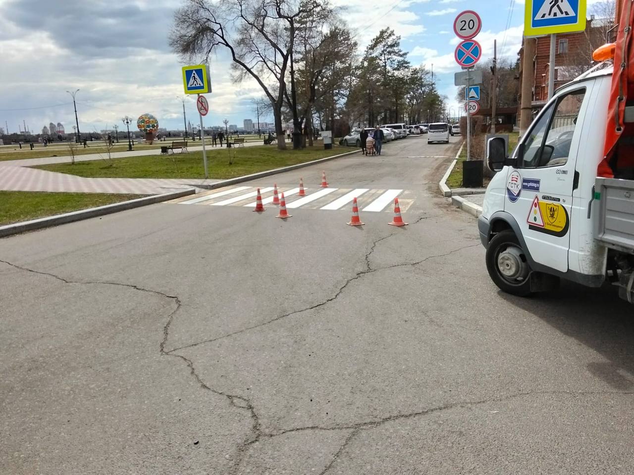 Почти 40 тысяч квадратов разметки обновили на улицах областного центра Почти 40 тысяч квадратов разметки обновили на улицах областного центра