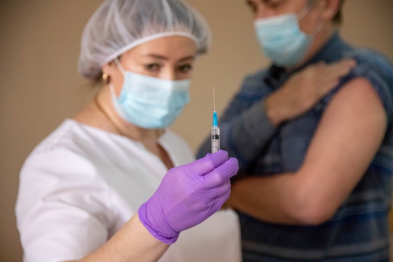 Здоровье в ваших руках: сделайте прививку от гриппа 