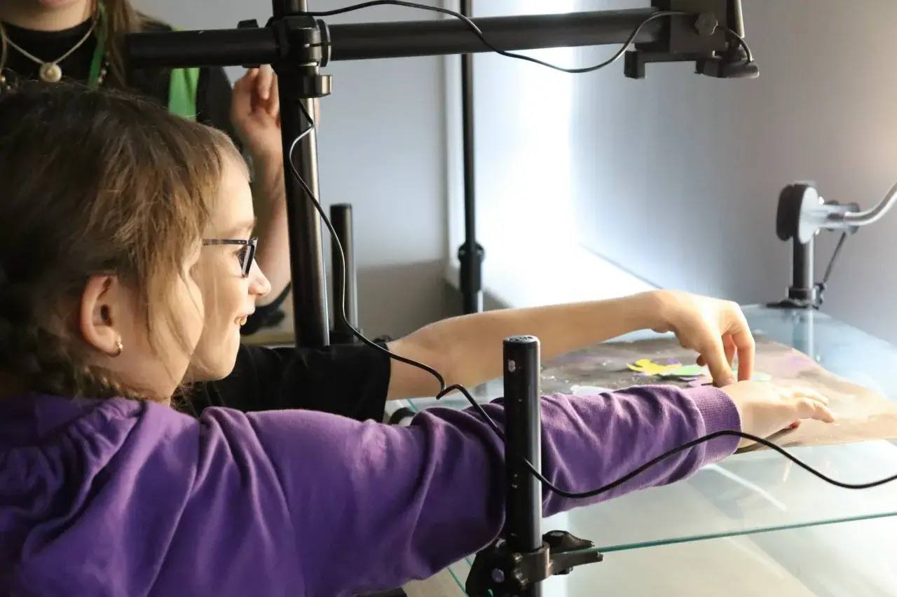 Космическая мастерская в «Доме семьи»: юные исследователи космоса создали видео-открытку