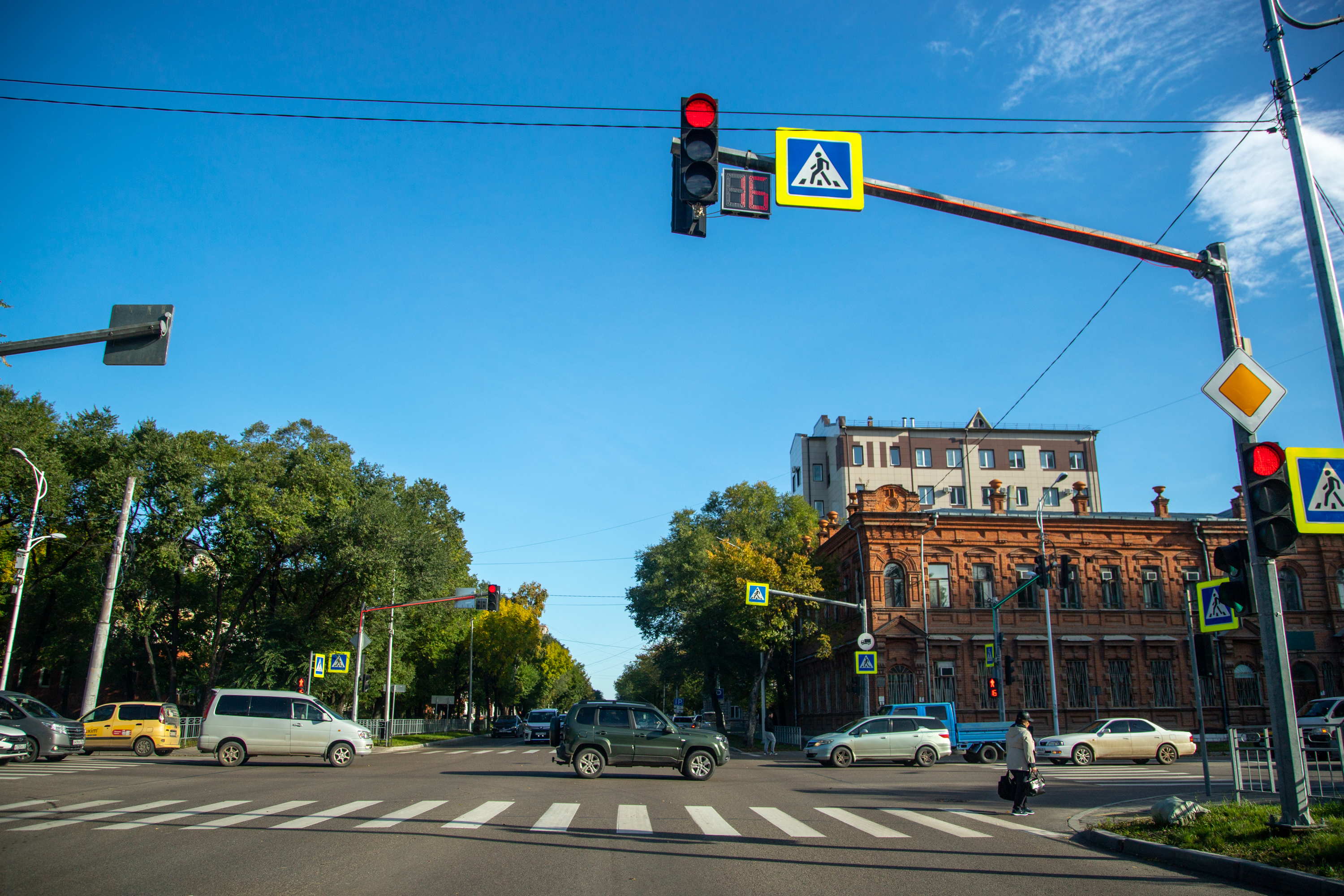 В Благовещенске временно не работает светофор на Мухина – Горького
