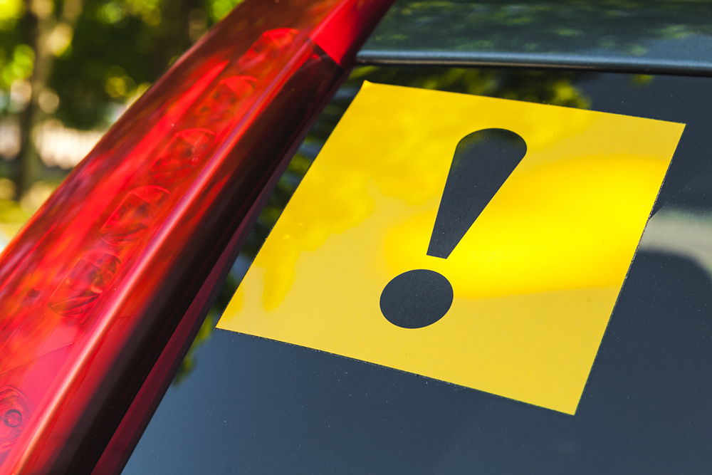 Сотрудники Госавтоинспекции побеседовали с начинающими водителями