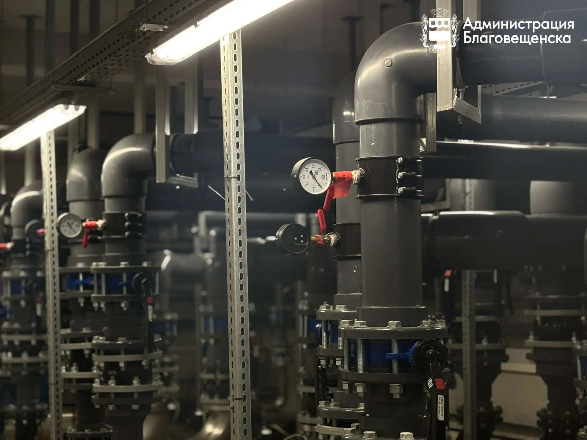 В Благовещенск завершается подготовка к запуску самого большого пешеходного фонтана в Евразии