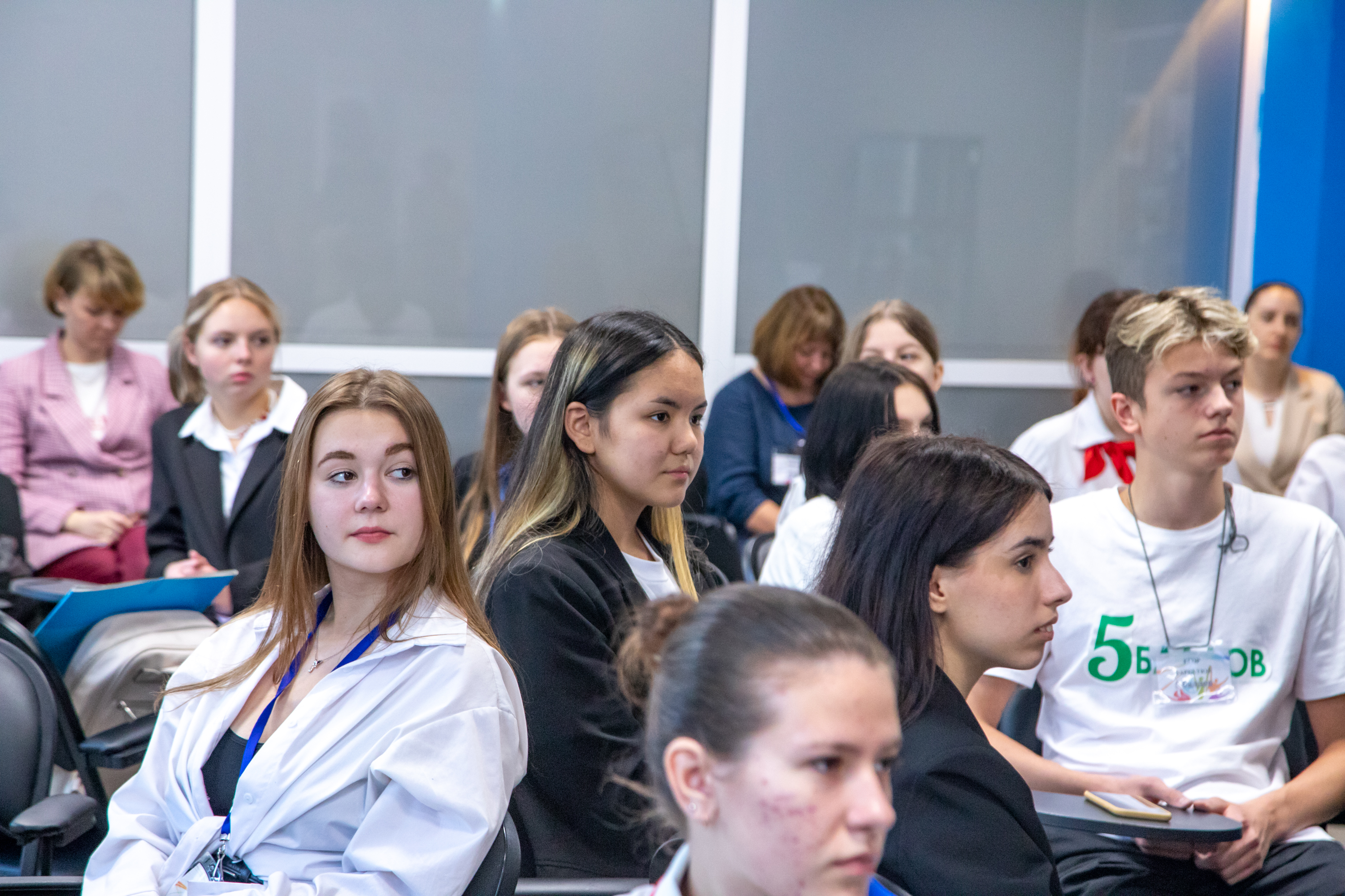 Благовещенских школьников зовут принять участие в конкурсе Благовещенских школьников зовут принять участие в конкурсе