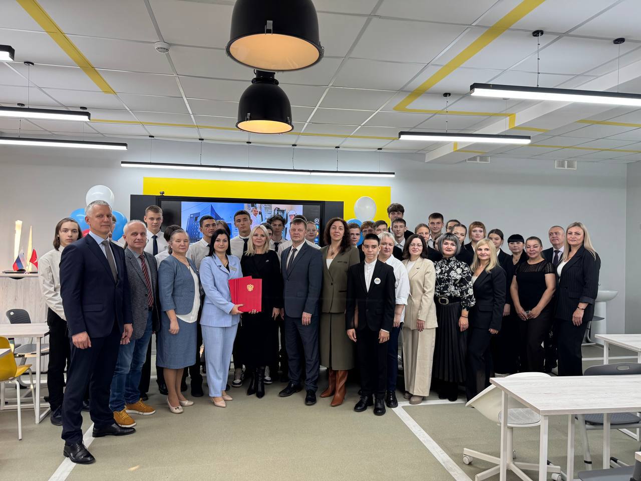 В Благовещенске создадут кадровый резерв для энергетических компаний В Благовещенске создадут кадровый резерв для энергетических компаний