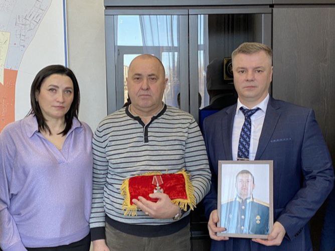 Орденом Мужества посмертно наградили благовещенца - участника СВО Орденом Мужества посмертно наградили благовещенца - участника СВО