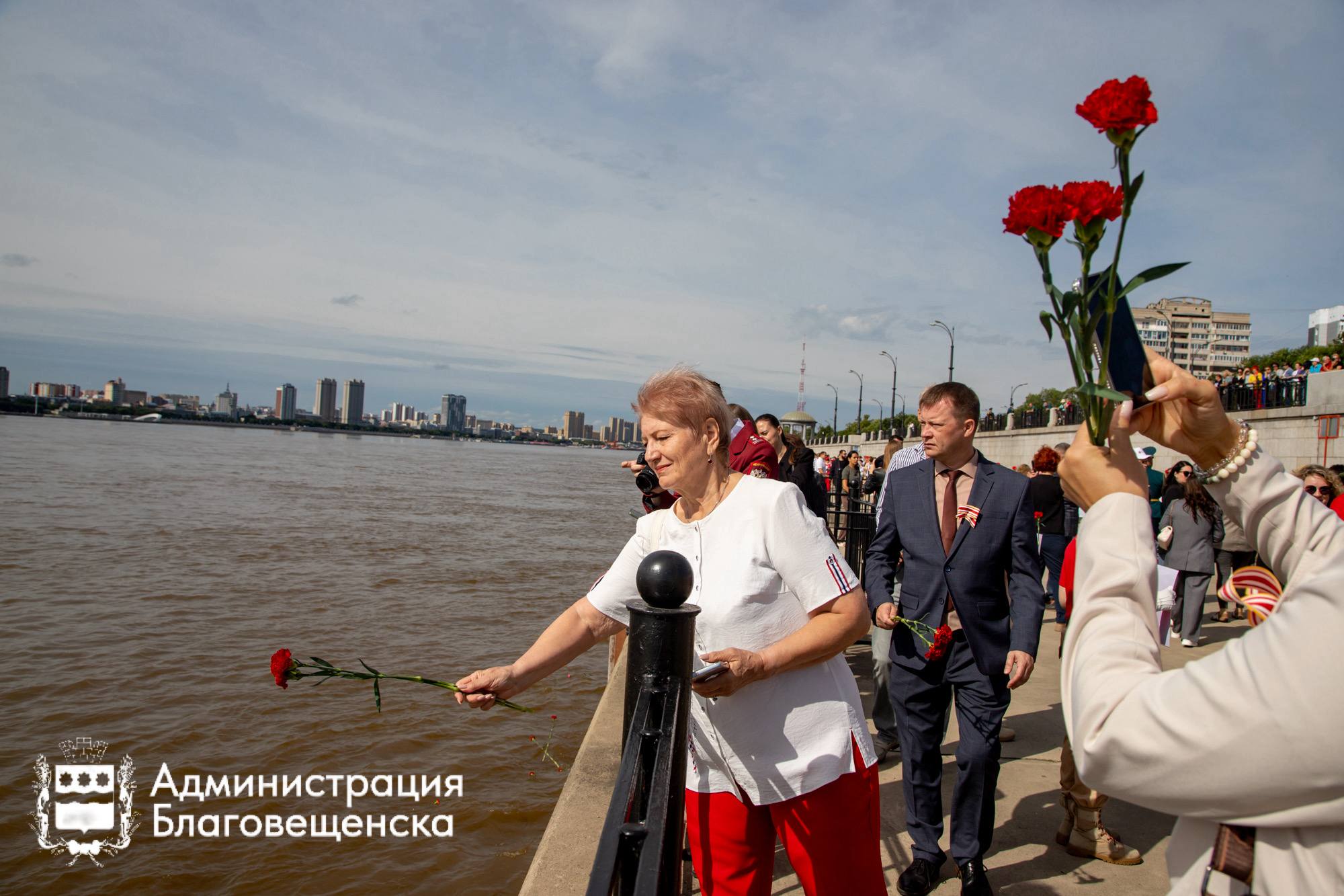 В Благовещенске торжественно отметили 80-летие окончания Второй мировой войны В Благовещенске торжественно отметили 80-летие окончания Второй мировой войны