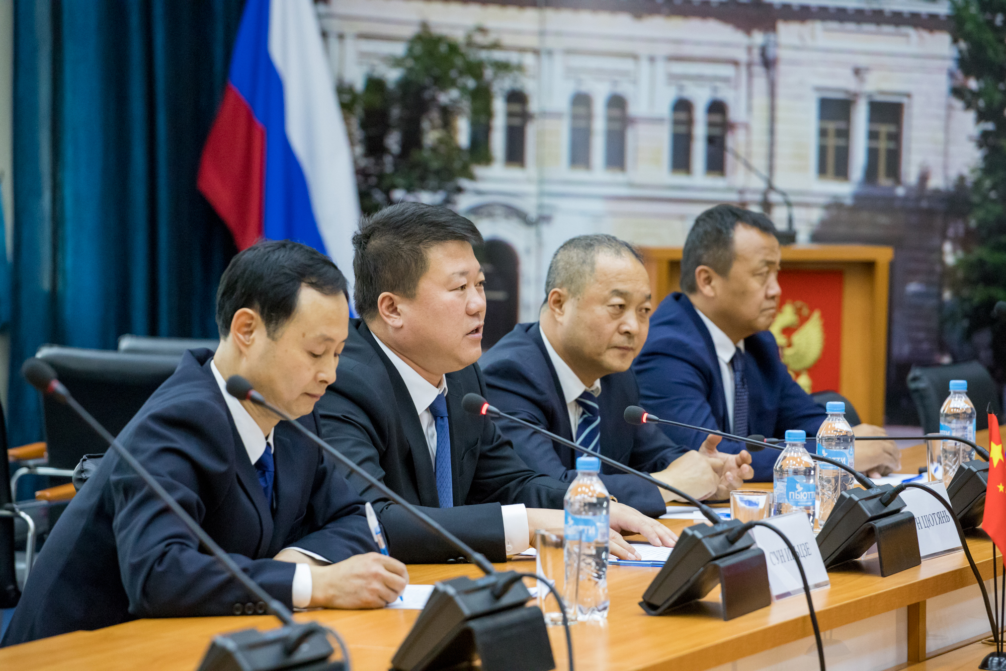 Мэр Благовещенска и глава Народного Правительства района Айгунь договорились о сотрудничестве 
