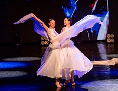 В общественно‑культурном центре прошел благотворительный концерт «Крымская весна»