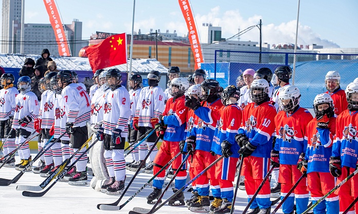 Яркий день спорта и традиций: в Благовещенске прошёл первый день ЗимФестАмур