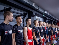 В Благовещенске открыли обновленный зал спортивно-патриотического клуба «Семён»