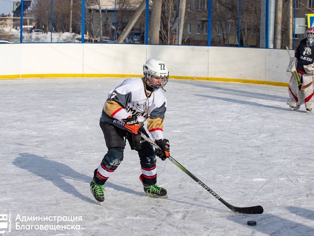 Больше 30 катков появится в Благовещенске этой зимой