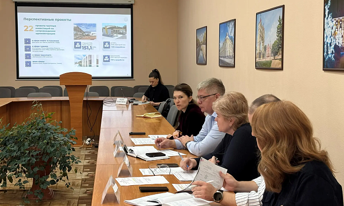 Газозаправка и гостиницы: в администрации обсудили перспективные инвестиционные проекты