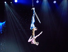 В Благовещенске в преддверии 8 Марта прошел большой праздничный концерт