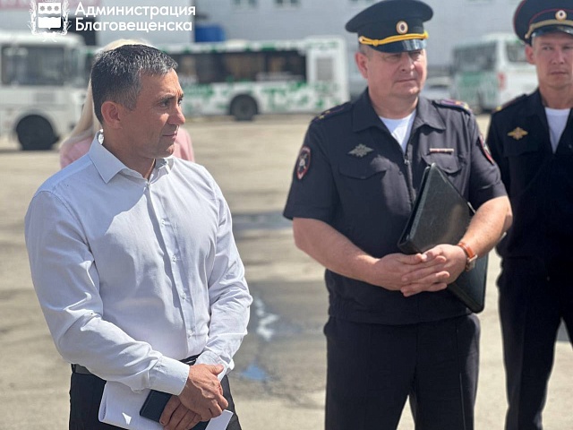 Автопарк «Амурского такси» в Благовещенске могут расширить  Автопарк «Амурского такси» в Благовещенске могут расширить