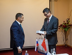 Мэр Благовещенска Олег Имамеев встретился с новым консулом КНР в Хабаровске