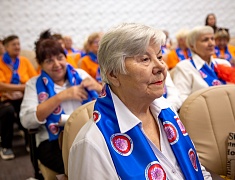 Заместитель мэра Благовещенска Дмитрий Перов поздравил «Ассоциацию пожилых людей» с юбилеем