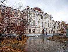 В Благовещенске свой 150-летний юбилей отмечает старейшее учебное заведение – Алексеевская гимназия