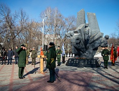 В Благовещенске почтили память россиян, исполнявших воинский долг за пределами Отечества