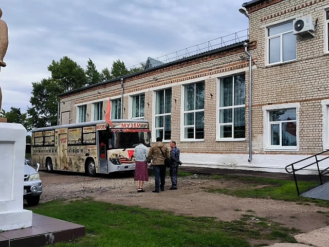 «Автобус Победы» путешествует по Дальнему Востоку 