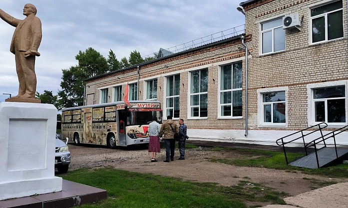«Автобус Победы» путешествует по Дальнему Востоку 