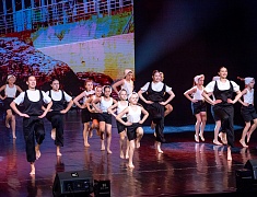 В общественно‑культурном центре прошел благотворительный концерт «Крымская весна»