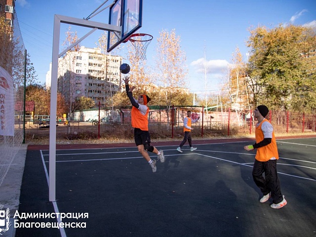 Шаг к доступному спорту: ресурсный центр благовещенского лицея №6 пополнился новыми площадками Шаг к доступному спорту: ресурсный центр благовещенского лицея №6 пополнился новыми площадками