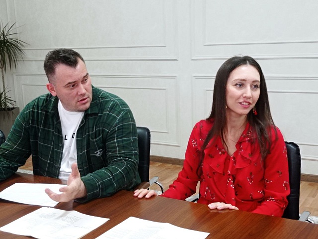 Мэр Благовещенска Олег Имамеев поддержит молодых амурских писателей 