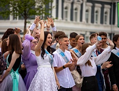 В Благовещенске отгремел выпускной