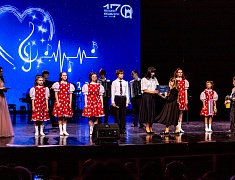 Гала-концерт фестиваля "Амур звучит!"