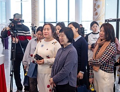 Благовещенск встретил женскую делегацию из Хэйхэ в преддверии Международного женского дня