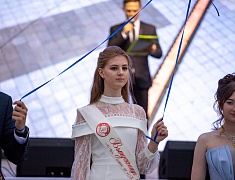 В Благовещенске отгремел выпускной