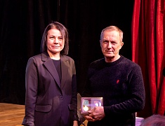 В Благовещенске наградили юбилейными медалями БАМа