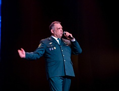 В общественно‑культурном центре прошел благотворительный концерт «Крымская весна»