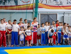 Чемпионат и первенство ДФО по кикбоксингу проходят в Благовещенске