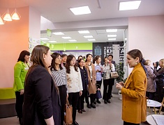 Женская делегация района Айгунь города Хэйхэ в Благовещенске