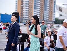 По Благовещенску прошел «Парад семей»