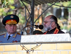 Благовещенские курсанты приняли воинскую присягу на плацу ДВОКУ