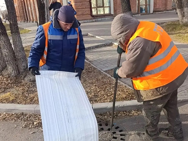 2200 дождеприёмных колодцев законсервировал ГСТК в Благовещенске. Работы завершаются 