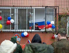 В Благовещенске во дворах ветеранов прошла акция "Поем двором"  