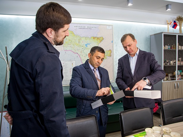 Мэр Олег Имамеев посетил производственный комплекс "Аметис"